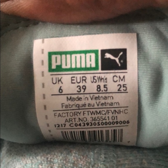 Puma - Picture 5 of 5